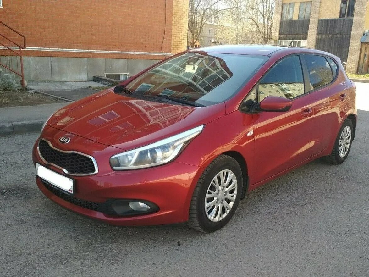 Kia Ceed красный 2012. Kia СИД 2012. Kia Ceed 2012 хэтчбек. Кия СИД 2012 красный. Киа сид 2012 купить