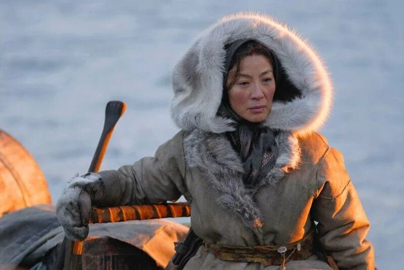 Жена чукчи видео. Чукчи пара. Монгольские народы. Эскимосы инуиты. Эскимосы меняются женами.