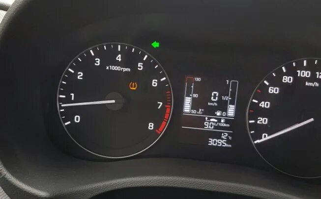 Ошибка давления шин крета. Датчик антифриза на hyundai creta значок. хендай крета датчик тормозной. хендай крета ошибка датчика давления в шинах. датчик давления в шинах hyundai creta.