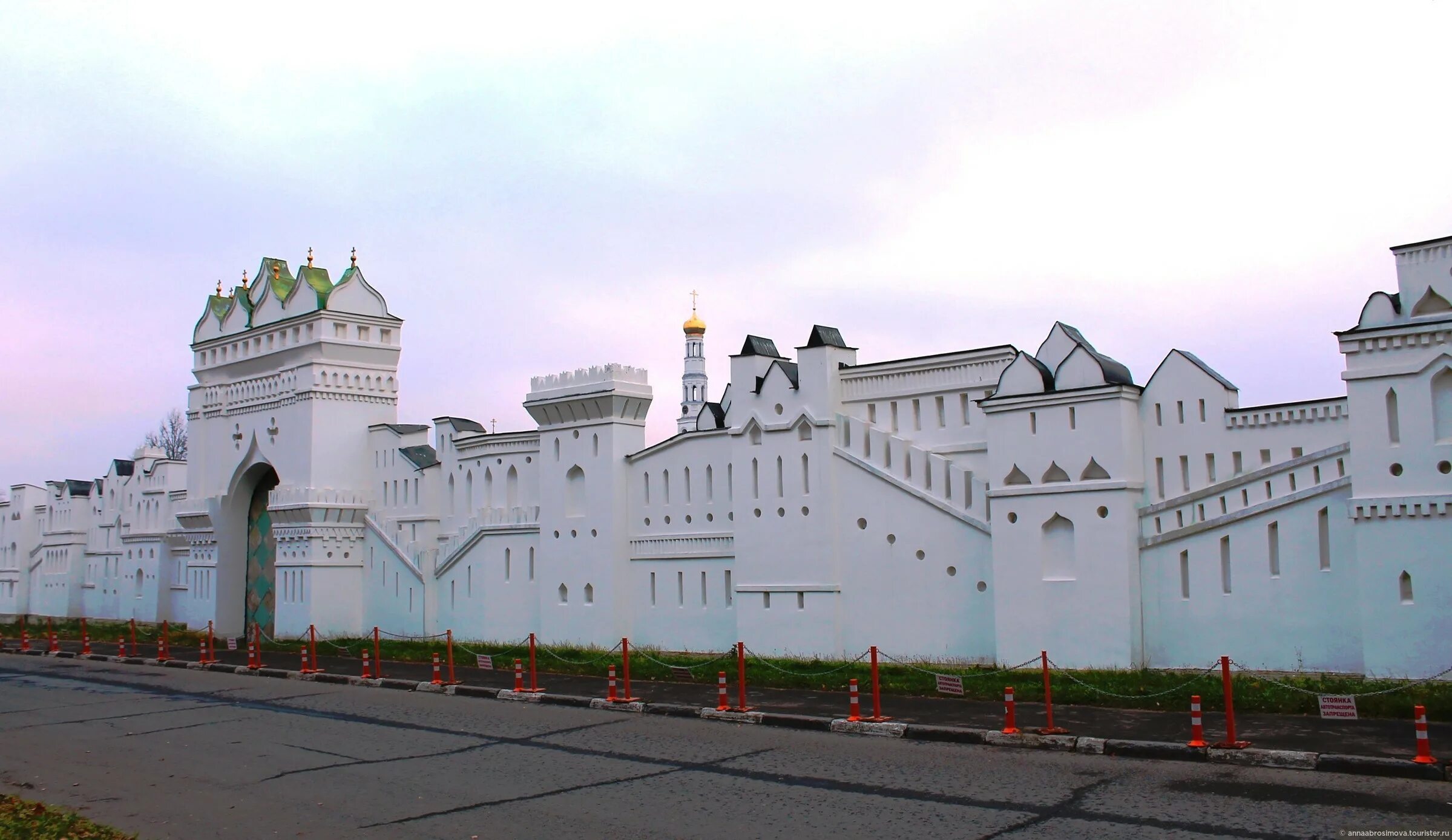 Коломна (город). Подмосковный городок. Подмосковный городок. Город коломна голутвин. Подмосковный городок.