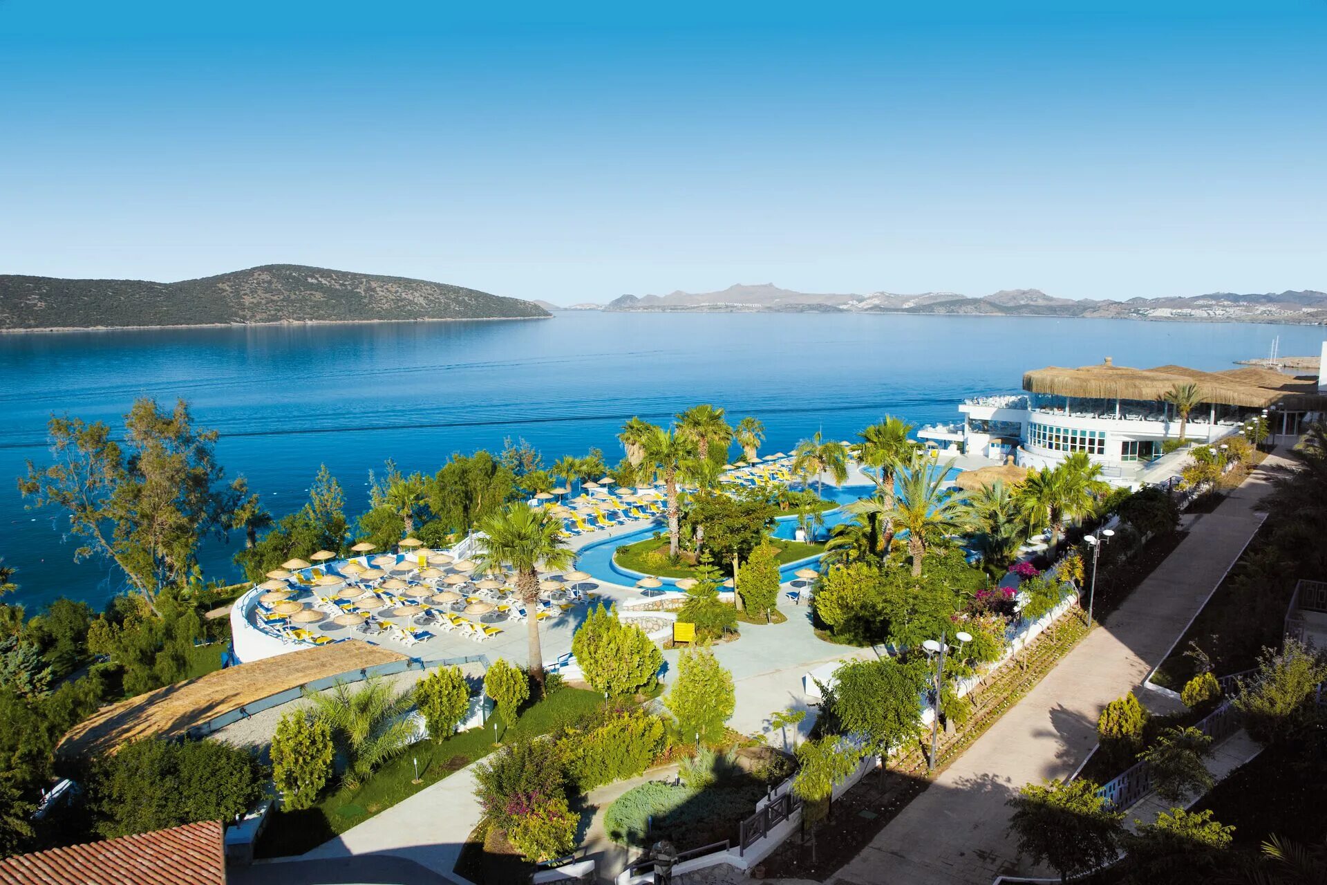 My ella bodrum resort spa. Бодрум Холидей Резорт. Холидей Резорт Турция Бодрум. Бодрум Холидей Резорт 5 Бодрум. Отель Bodrum Holiday Resort Spa 5.