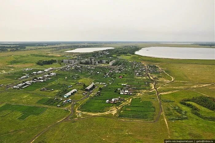 Поселок озеро карачи. Озеро-Карачи (посёлок). Поселок Карачи Новосибирская область. Озеро Карачинское Новосибирская область. Посёлок озеро Карачинское.