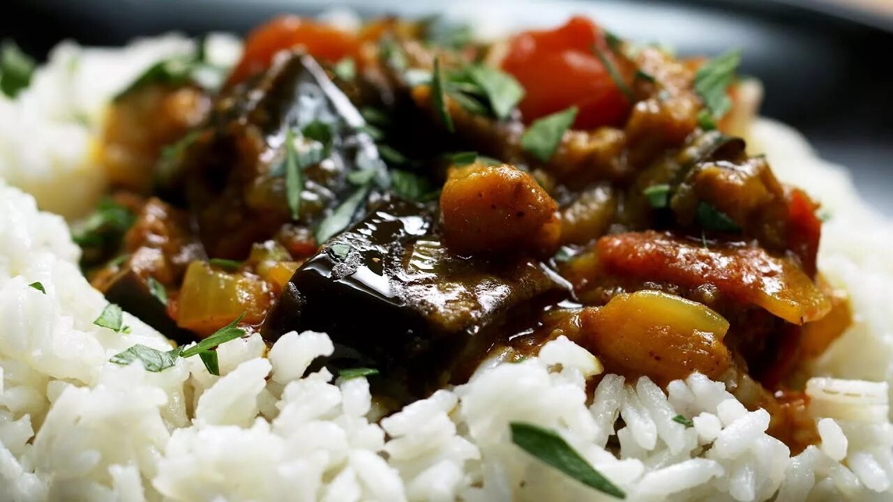 Ютуб карри. Eggplant in India.