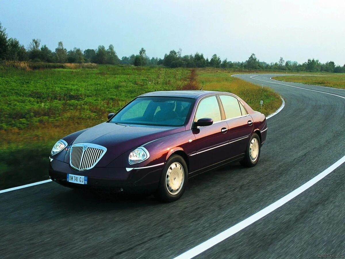 Купить Lancia Delta автомат с пробегом в Калуге: 2 объявления Цены на б/у Лянча 
