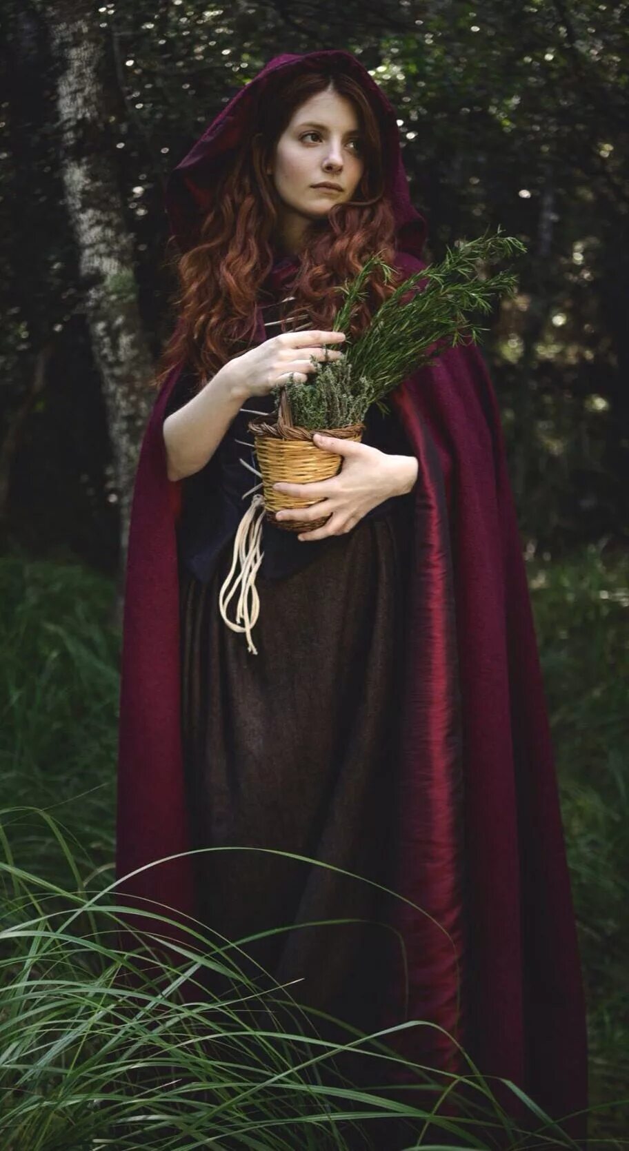 Лесная ведьма часть 1 том 1. Hedge Witch ведьма. Лесная ведьма. Ведьма фотосессия. Фотосессия Лесная ведьма.