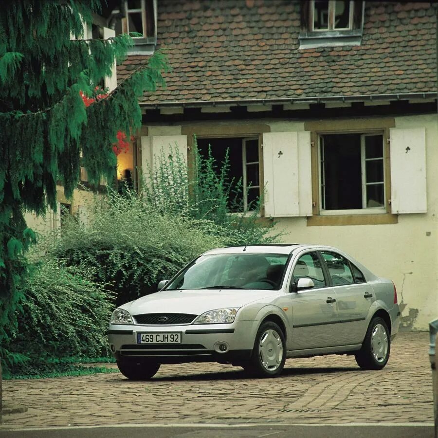 Форд мондео 2000 года. Ford Mondeo 2000. Форд Мондео 3 2000 года. Ford Mondeo 2000 года.