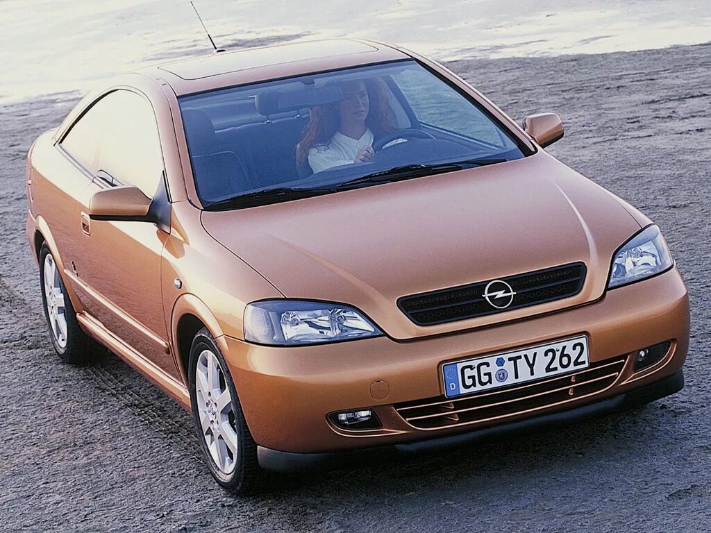 Купить опель 2000 года. Opel Astra 2000. Opel Astra 2 (g). Opel Astra 2000 1.6.