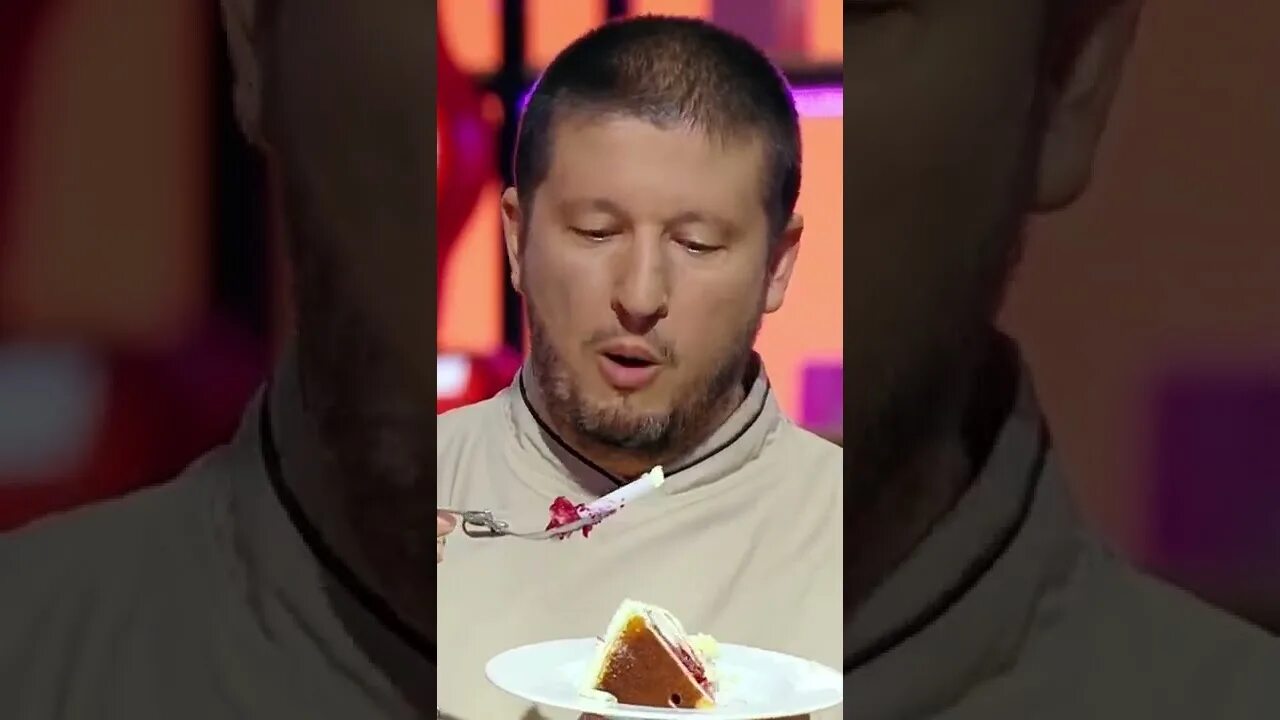 Шоу кондитер. Ренат агзамов шоу кондитер на пятнице. Секретный артист на пятнице с агзамовым. Шоу кондитер. Секретный артист на пятнице с агзамовым.