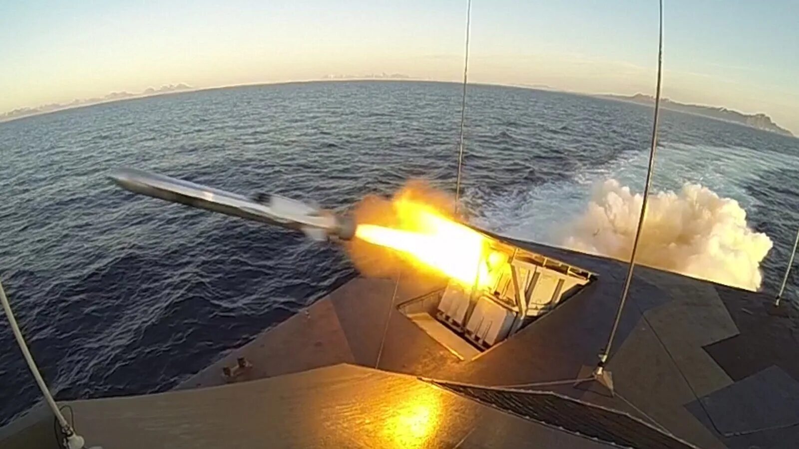 Береговые цели. Naval Strike Missile ракета. ПКР NSM Naval Strike Missile. Противокорабельными ракетами NSM. Kongsberg Naval Strike Missile.