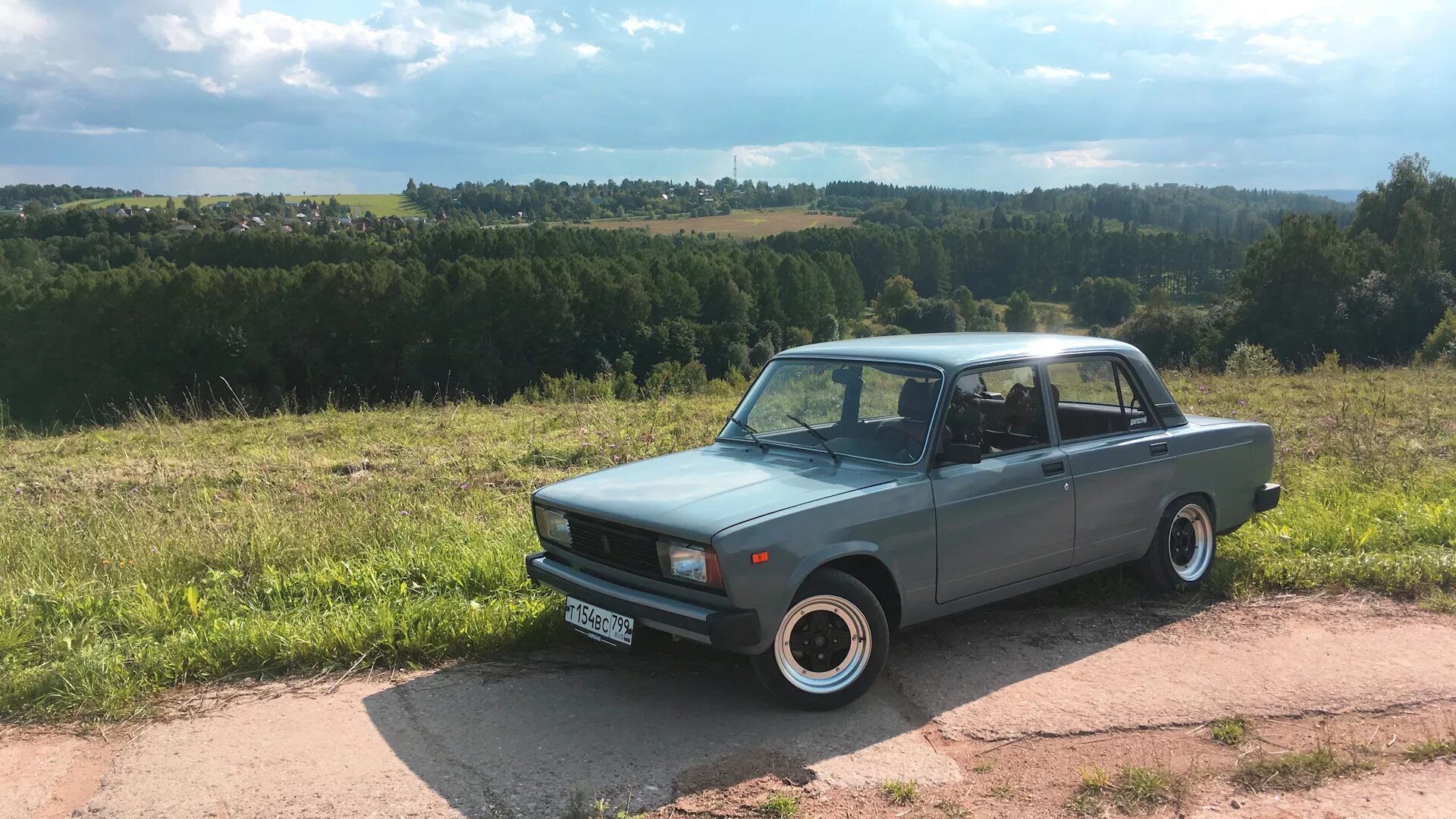 Ваз 2105 нардо грей. Nardo grey ваз 2108. Краска нардо грей. Ваз 2110 nardo grey. Шторм грей цвет приора.