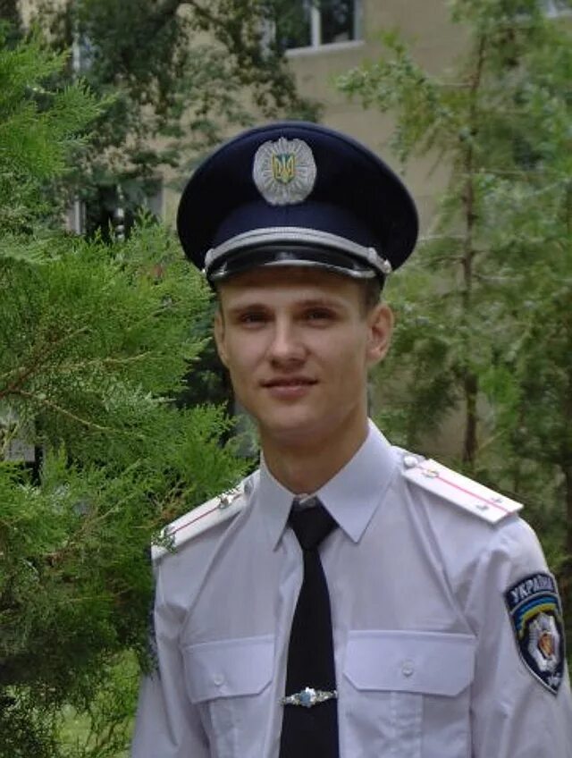 Парень работает в полиции. Парни в форме. полицейский. красивые парни в форме полиции. форма российского полицейского.