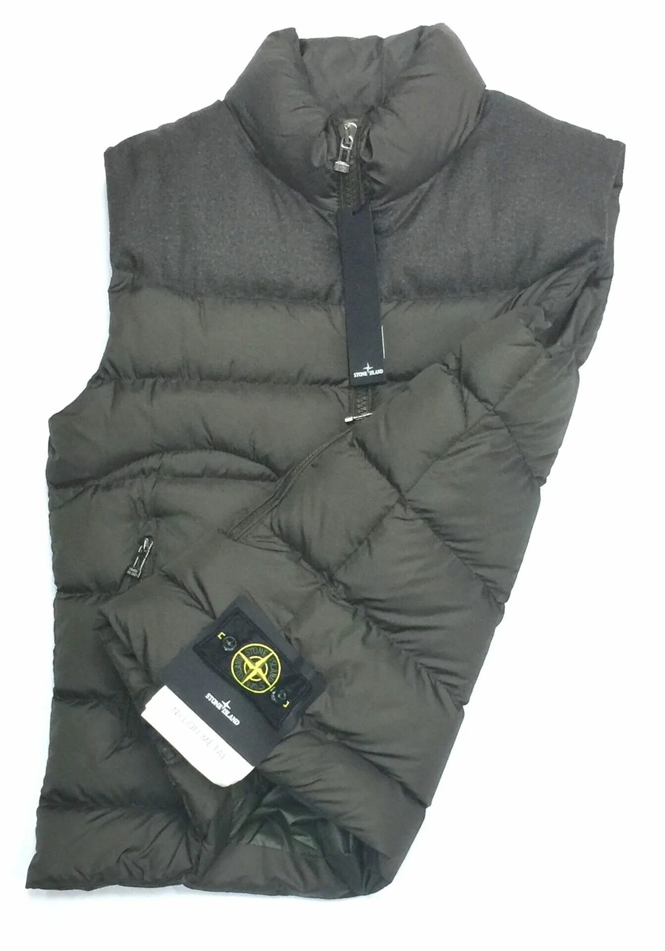 Stone island жилетка мужская. жилетка стон айленд g0598. бронежилет stone island. жилетка мужская stone island бронежилет. жилет stone island.
