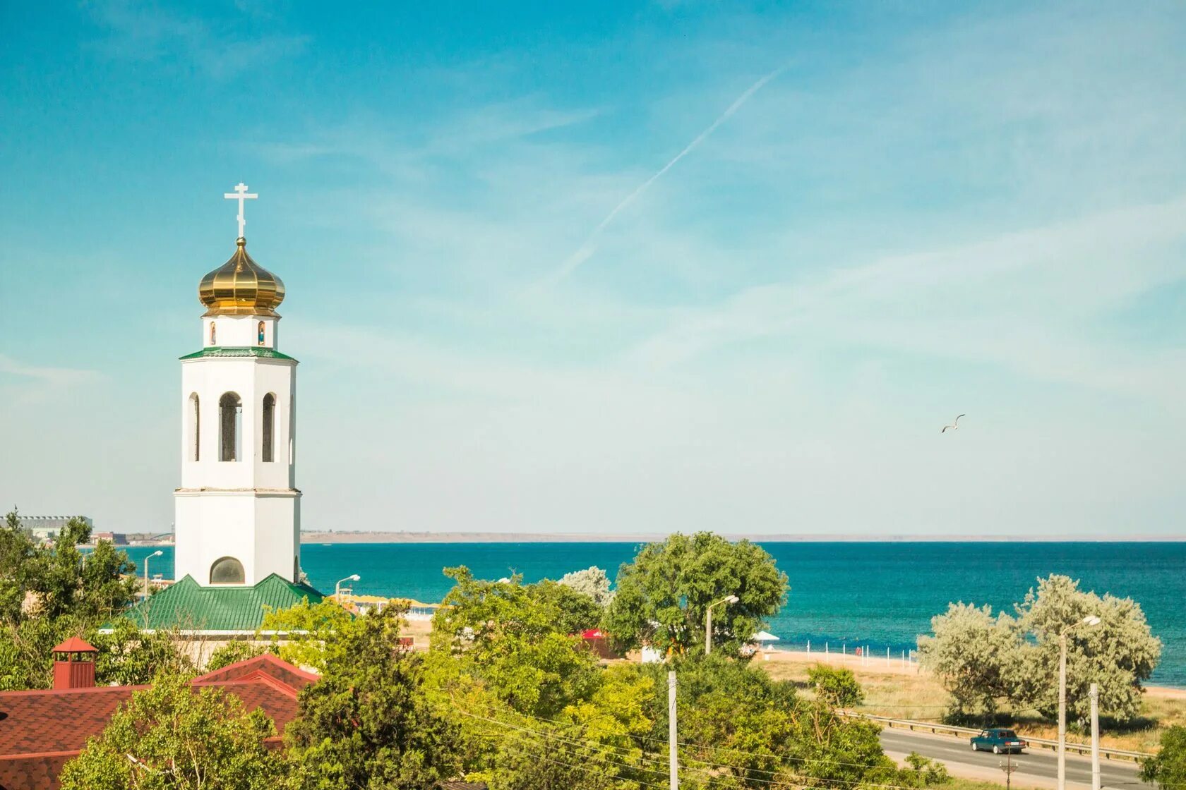 Село береговое феодосия. Береговое Крым Феодосия. Поселок Береговое Феодосия. Феодосия село Береговое набережная. Береговое Ротонда Крым.