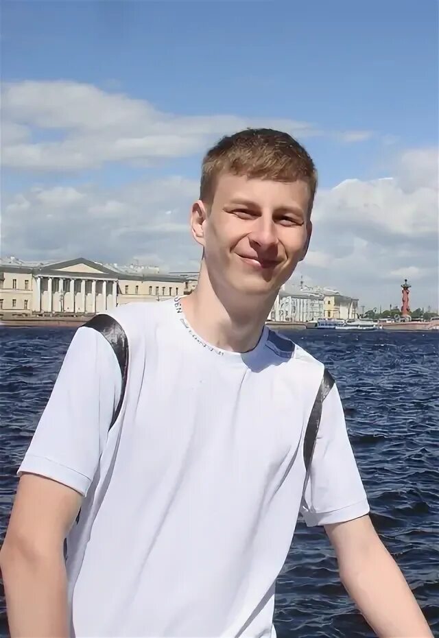 Александр Сурин: "Cтритфуд - это форма творчества" - РБК