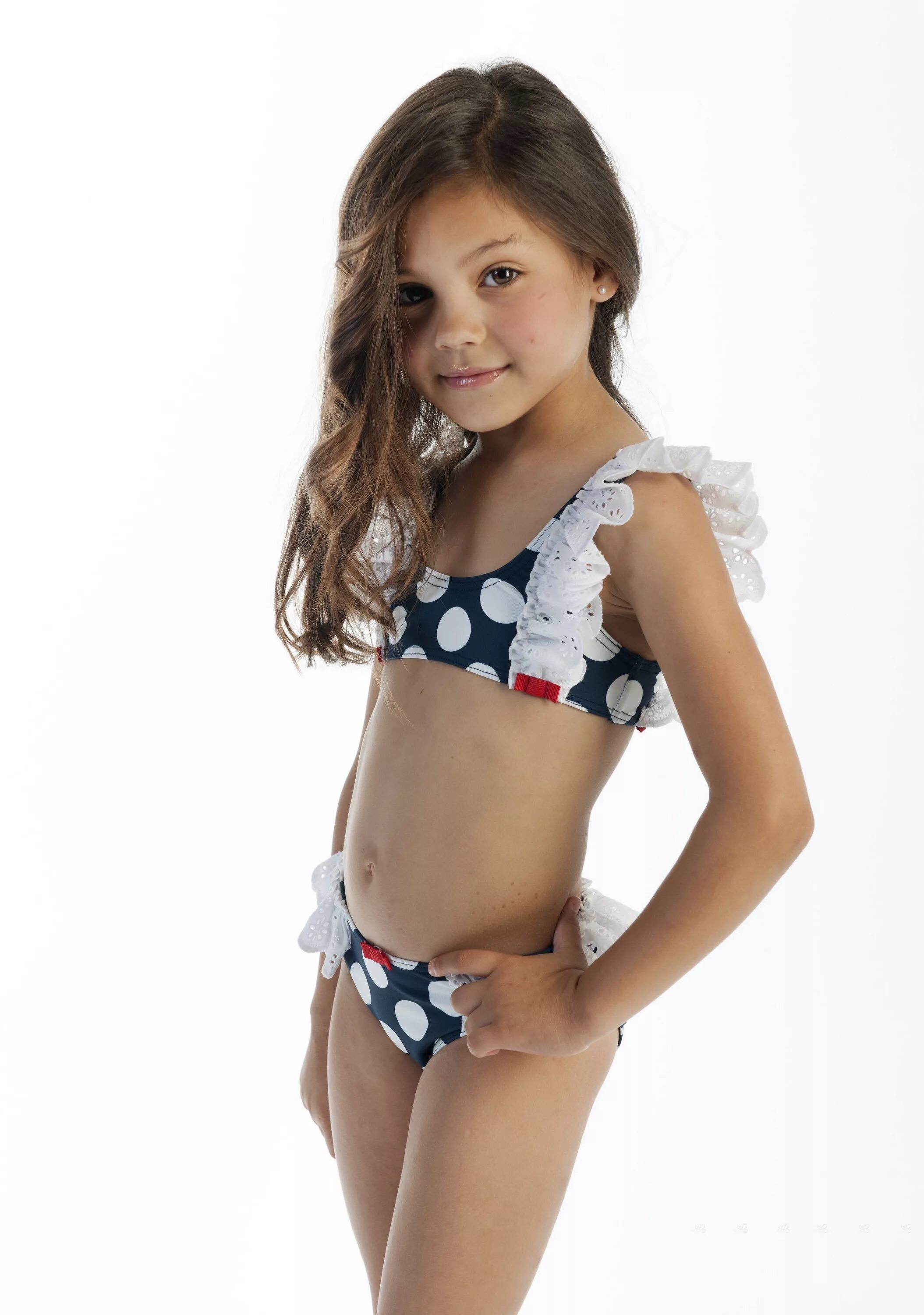 Hot ninas. Hot ninas. Детский xxxx. Kids bikini в хорошем разрешении. Nina maricruz.
