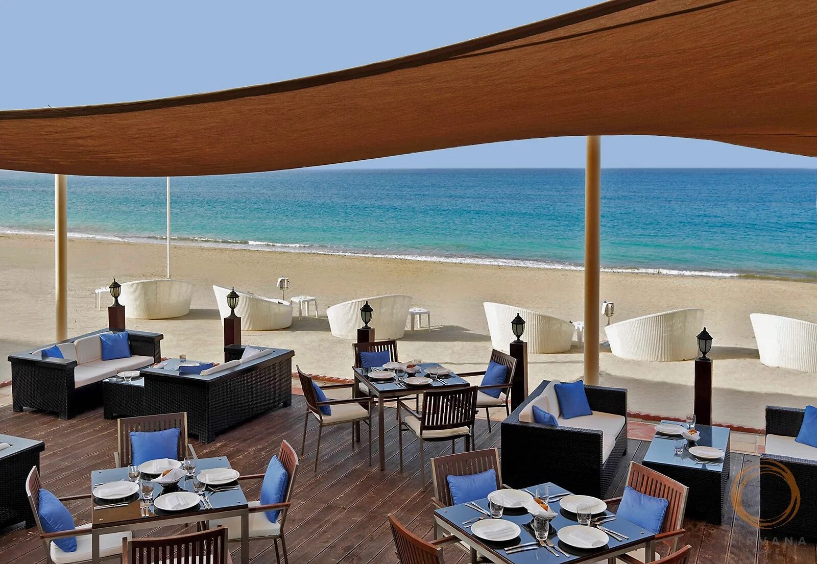Рэдиссон блу резорт фуджейра. Отель radisson blu fujairah resort 5*. рэдиссон блю резорт оаэ фуджейра. radisson blu resort fujairah 5 оаэ. отель radisson blu resort fujairah 5 фуджейра оаэ.