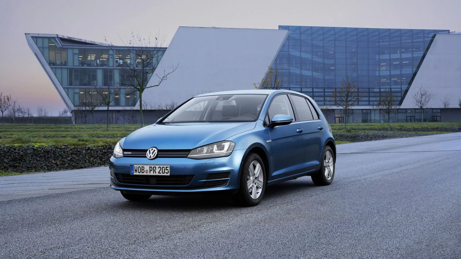 Фольксваген TGI. Фольксваген гольф. Golf TGI BLUEMOTION. Гольф плюс BLUEMOTION. Volkswagen новосибирск