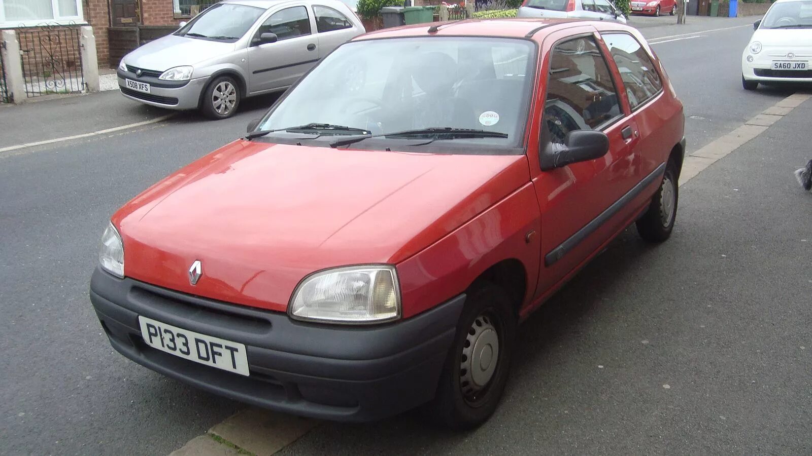 Renault 1997. Renault Клио 1997. Renault Clio 1991. Рено Клио 1990. Renault Clio 1996.