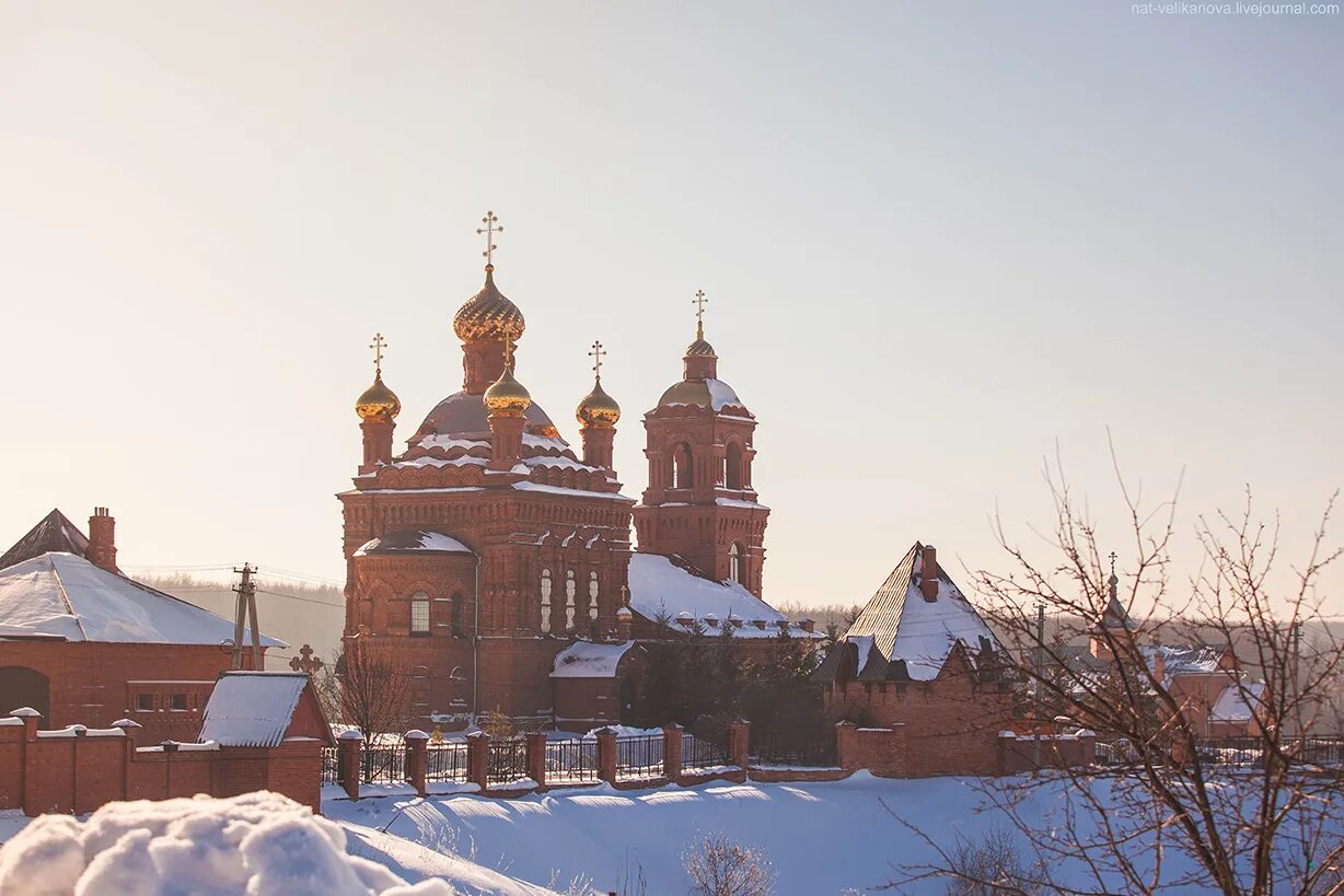 Комаровка ульяновская погода. Комаровка монастырь ульяновск. комаровка ульяновская область монастырь. женский монастырь в комаровке ульяновская область. комаровка монастырь ульяновск фото.