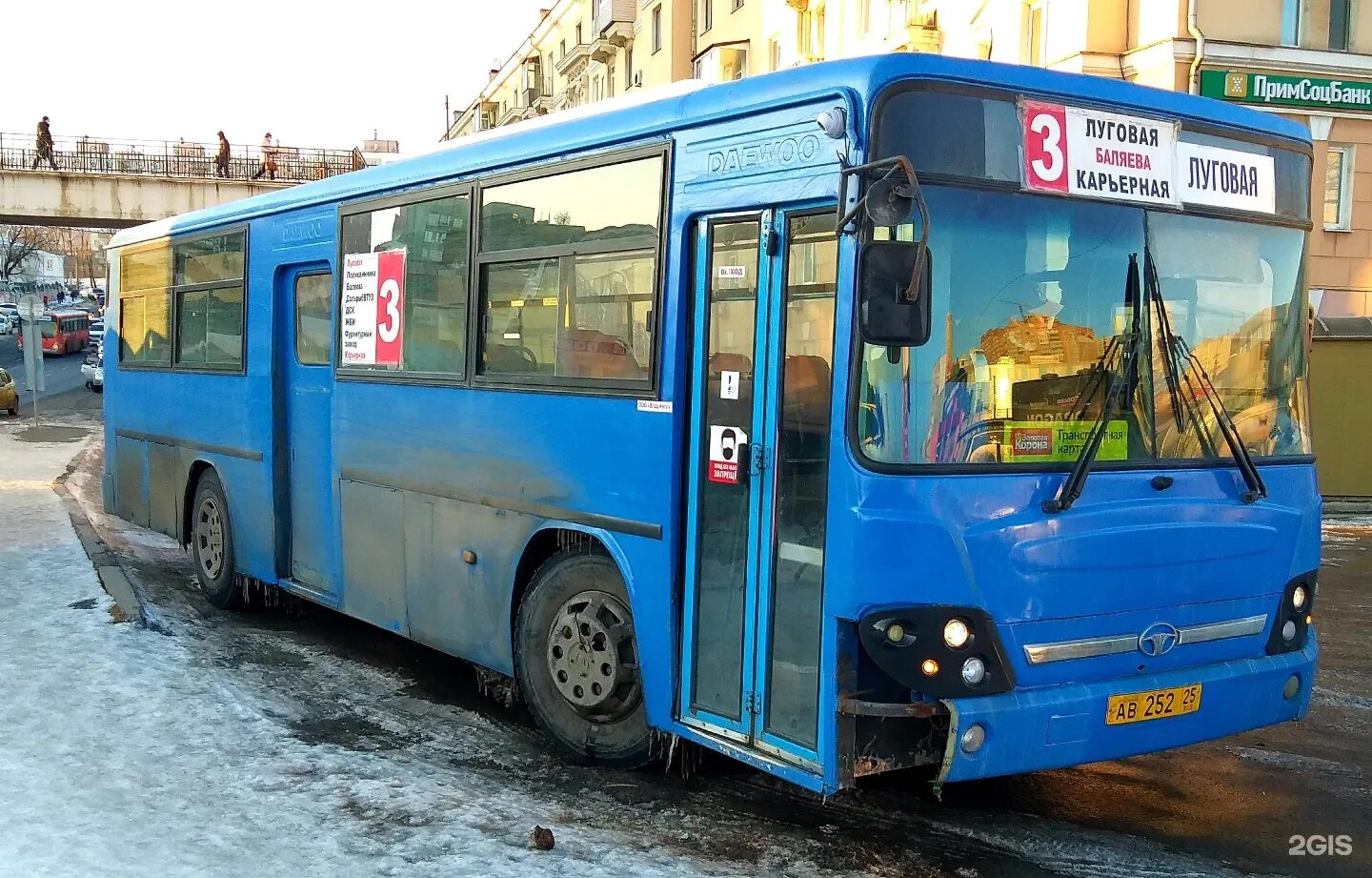 Транспорт автобусы владивосток. Автобус Владивосток. Автобус 3 Владивосток. Владивосток автобуса 3д. Автобус тройка Петрозаводск.