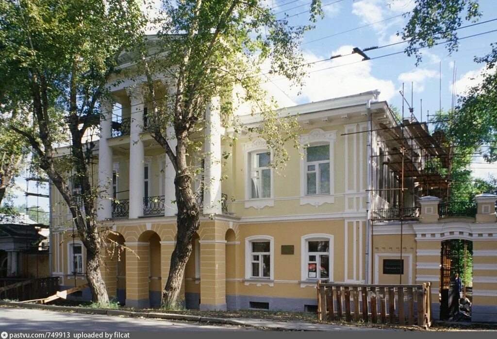 Особняк озеровых ставрополь братьев. Особняк смоленцева уфа. Усадьба агабабова астрахань. Дом неворотиных бежецк. Усадьба м.
