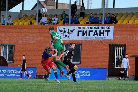 Футбол крымск юноши 2010
