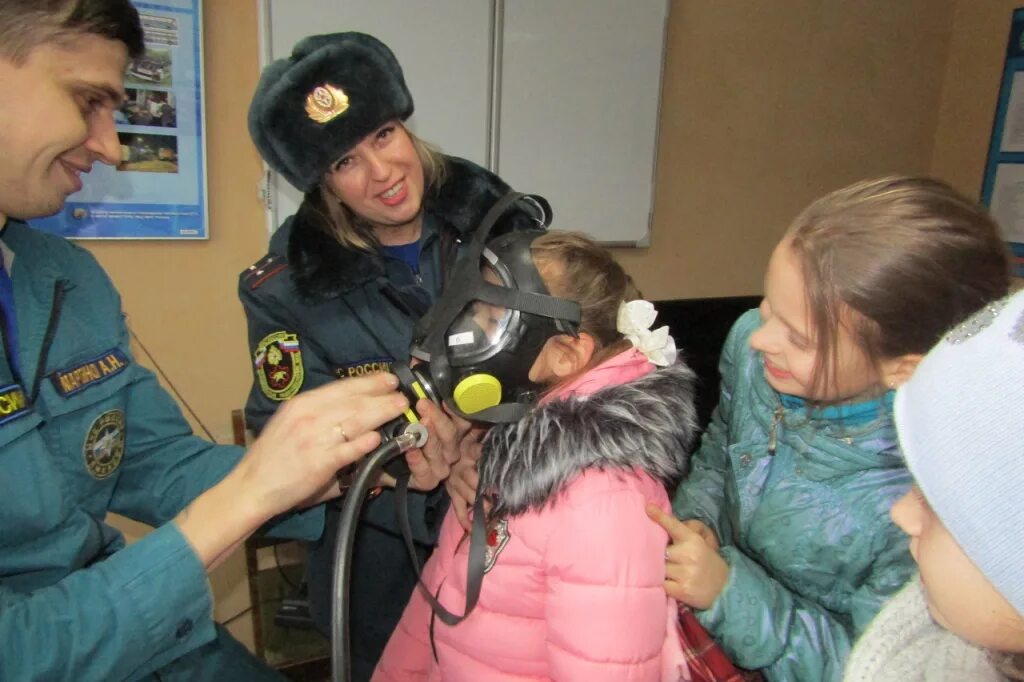 Гу мчс по новгородской области. МЧС России по Новгородской области. ГУ МЧС РФ по Новгородской области. День спасателя Новгородская область. Главное управление МЧС России по Новгородской области логотип.