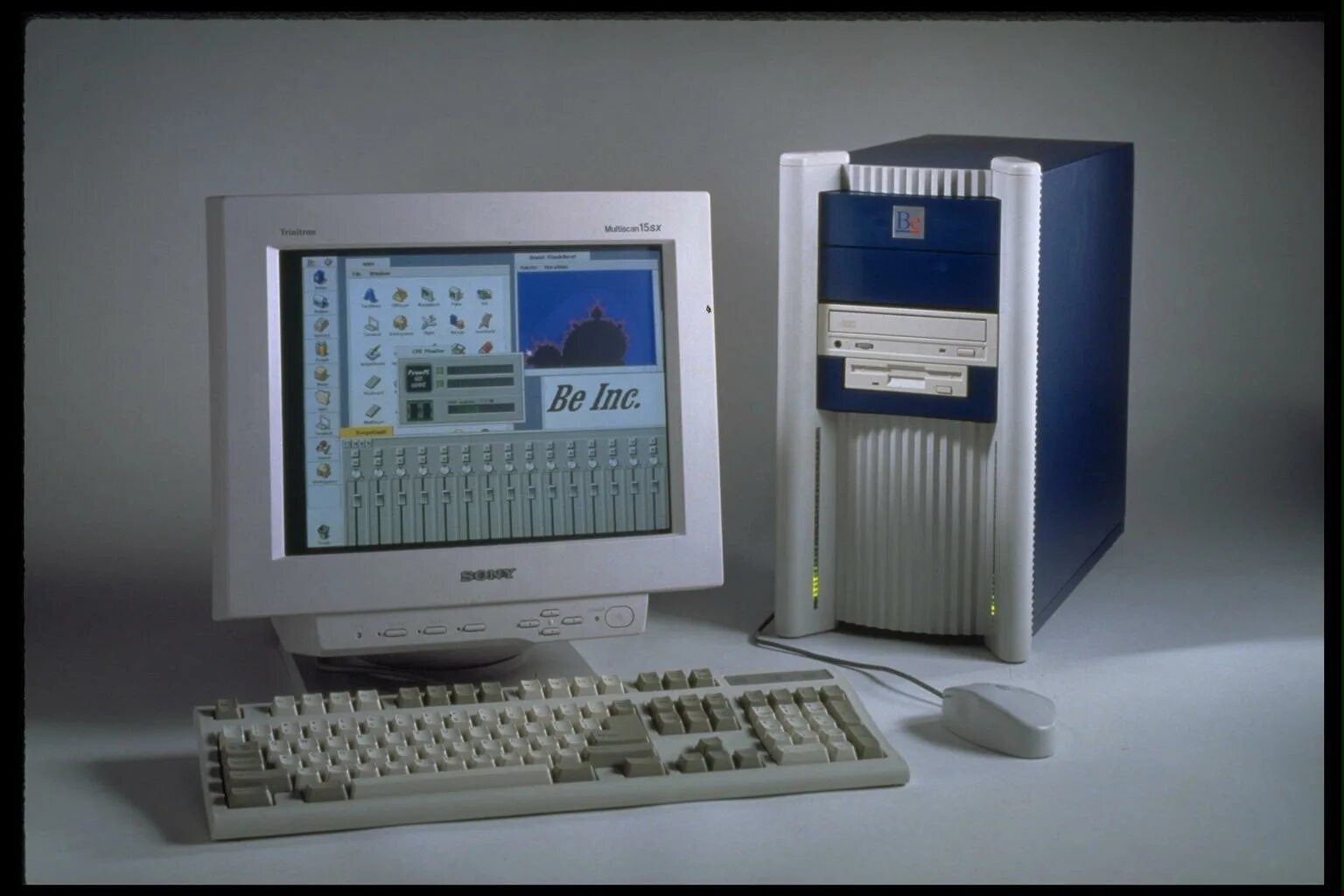 Поколение ЭВМ 4 поколение. Четвёртое поколение компьютеров (с использованием микропроцессоров). Микро ЭВМ 4 поколения. 4е поколение компьютеров.