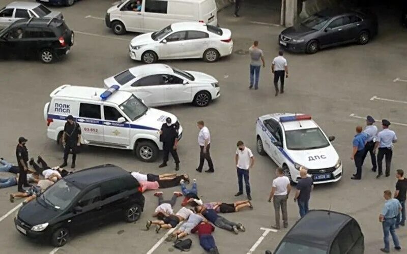 Таджики расстреляли людей в крокусе