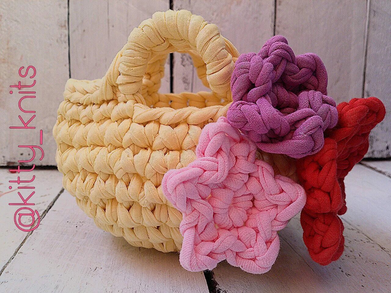 какие изделия можно связать. интересные вязаные изделия. вязаные предметы интерьера. вязаные идеи интересные. какие изделия можно связать.