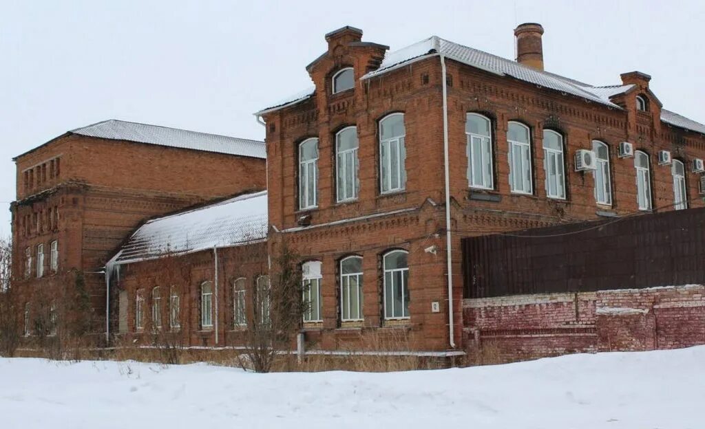 Ликероводочный завод Верхнеуральск. Город Ветлуга ликеро водочный завод. Водочный завод в Верхнеуральске. Яранский ликеро-водочный завод. Фабричная маркова