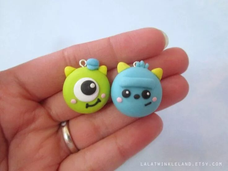 Что можно сделать из пластилина брелок Polymer Clay Pieces by Valerie on Instagram: "Any pomeranian fans