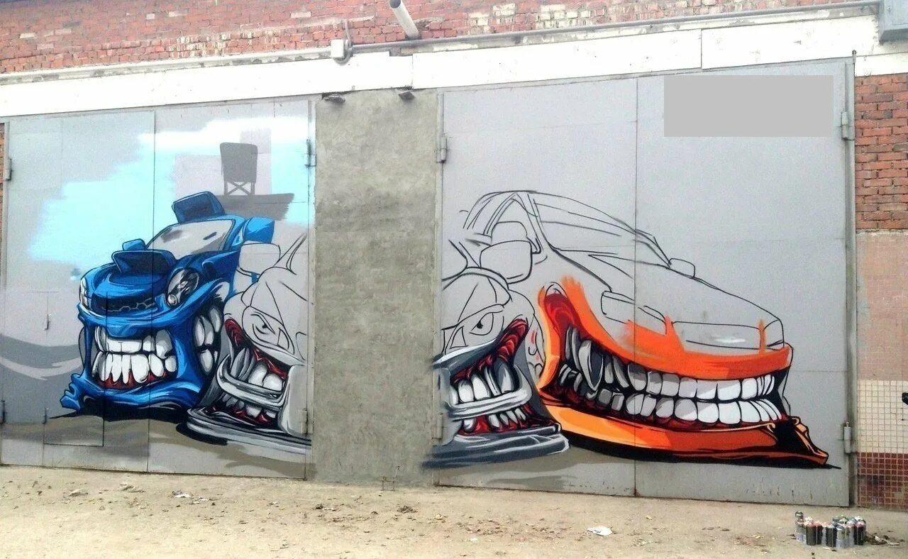 Разрисовать стену в гараже. Стрит арт на гаражных воротах. Граффити в гараже. Разрисовать стену в гараже. Граффити на гараже.