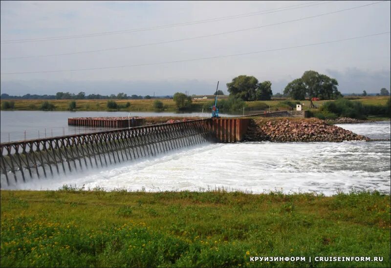 Усть кузьминск. Плотина аксеново рязанская область. Город кузьминск. Белоомутский гидроузел реконструкция. Ока плотина кузьминск.
