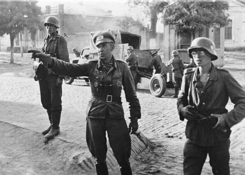 В каком году немцы вошли. Кубань в годы оккупации 1942 1943. Краснодар фашисты 1942.