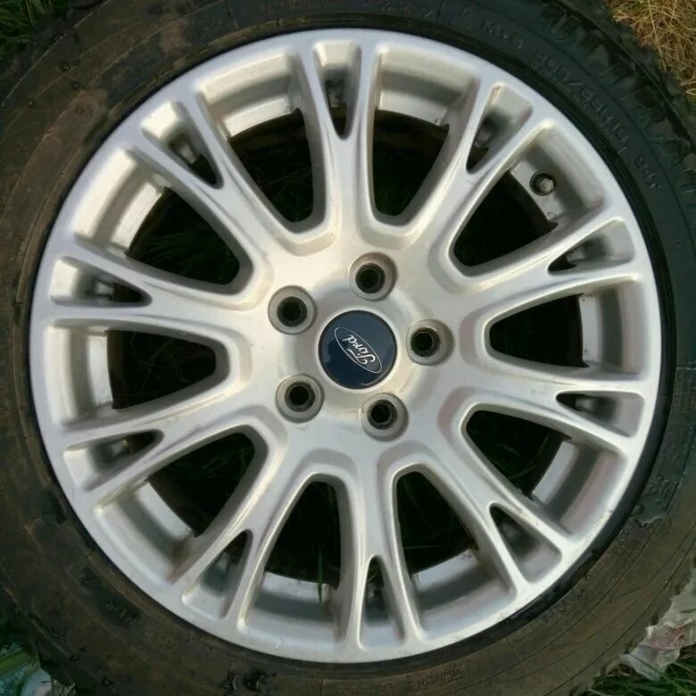 Диски титаниум форд фокус 3 r16. Форд фокус 2 на колесах титаниум r17. Фокус 3 титаниум r17. Фокус р17 титаниум диски. Ford focus 3 на 17 дисках.