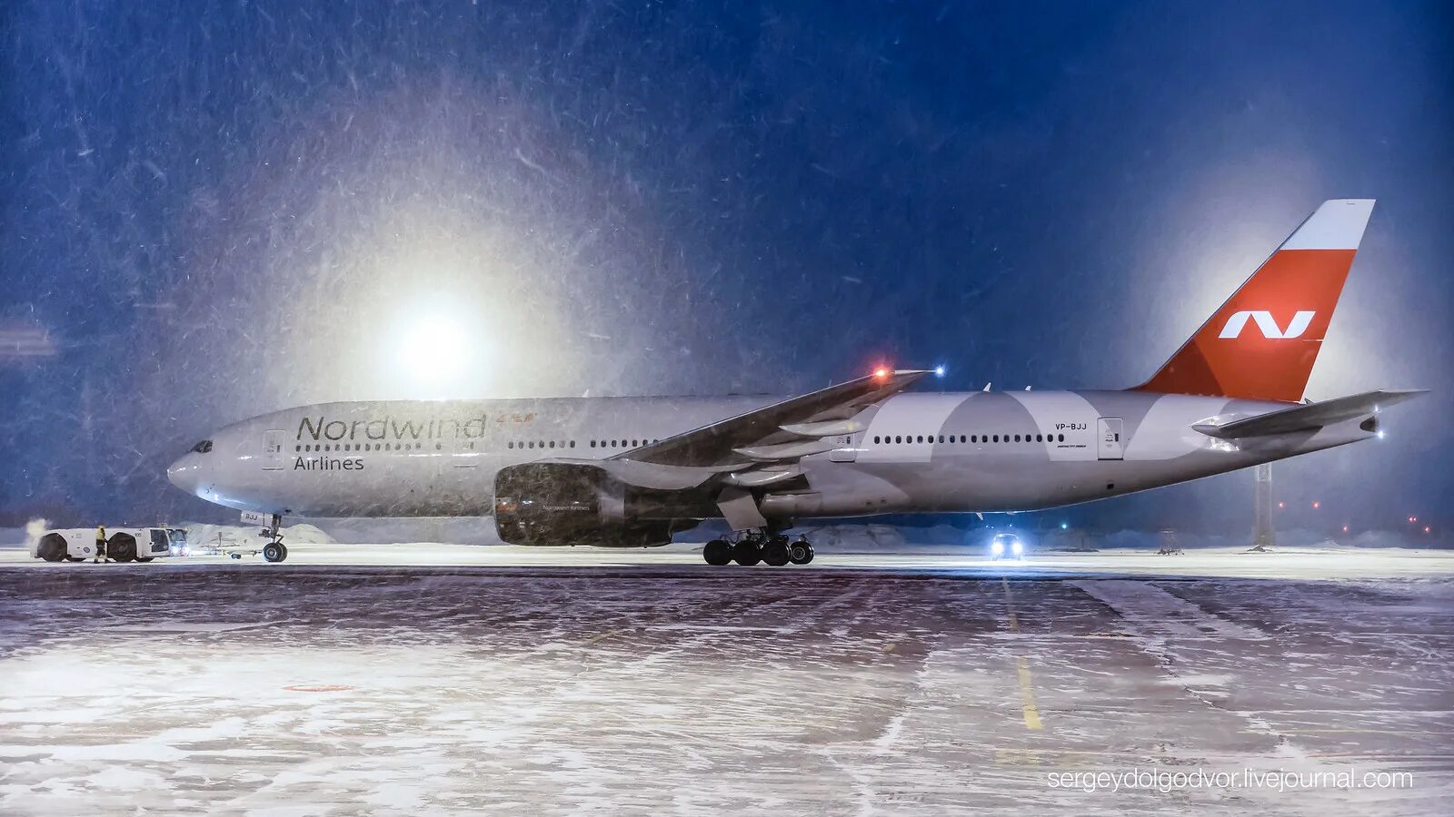 Boeing 777-300er северный ветер. Boeing 777-200er норд винд. B-777-200. Ветров 777. Boeing 777-200 икар.
