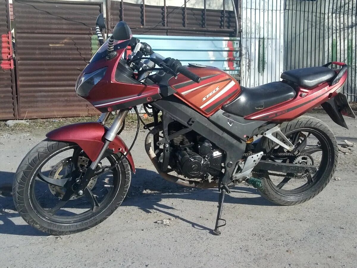 св 200. мотоцикл стелс sb 200. мото стелс 200 кубов. стелс сб 200 белый. управление на мотоцикле стелс св 200.