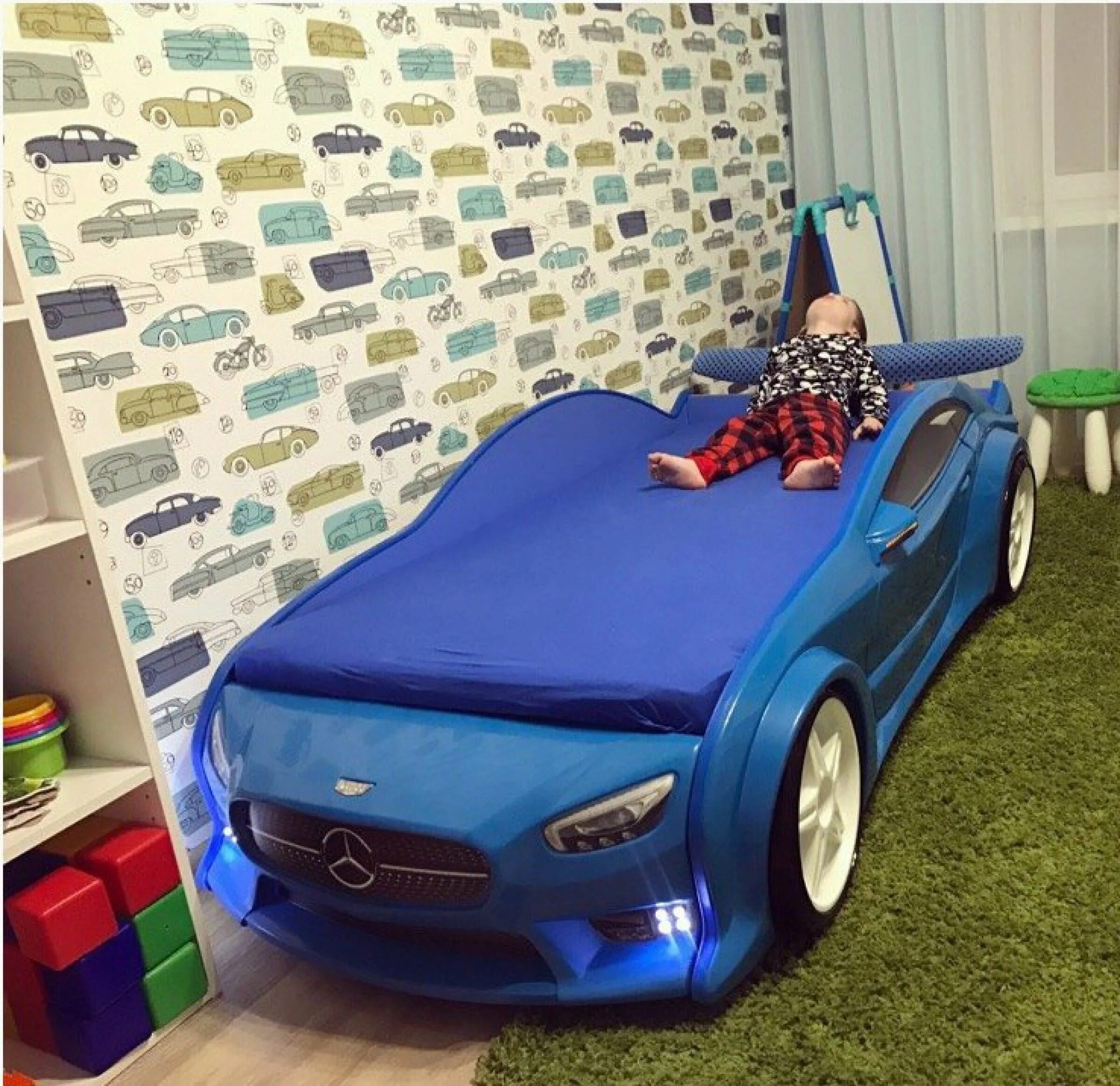 Кровать cilek racer. Кровать машина мустанг лайт. Детская мебель форсаж мебельсон. Детская комната с кроватью машиной. Futuka kids кровать машина.