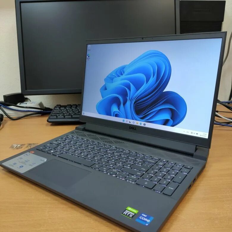 Dell g15 5511 narxi. Ноут Делл g 15 5511 биоус. Dell g15 5511 mobile Center.