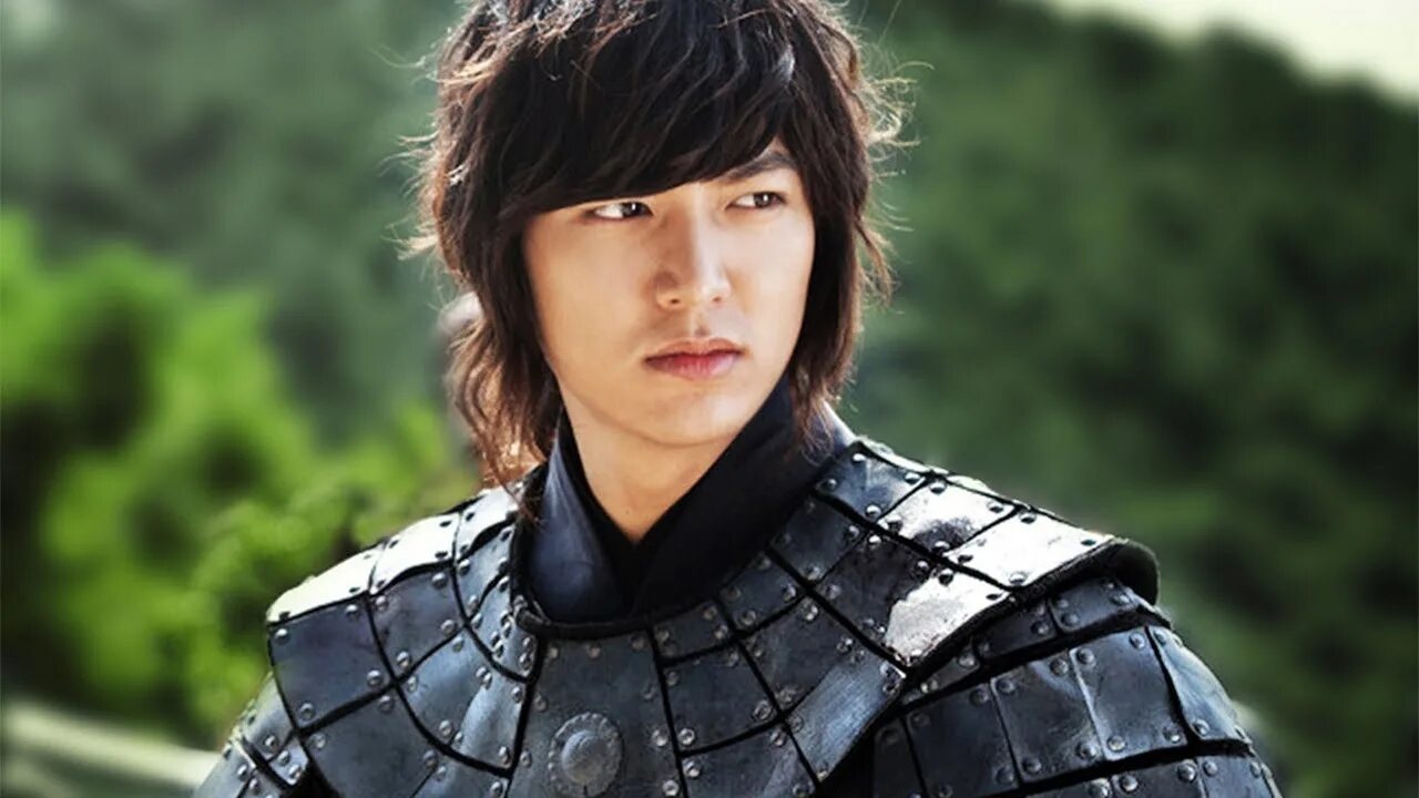 Lee min ho 2021. Lee min ho rasmlari. ли мин хо. Lee min ho король вечный монарх. ли мин хо 2022.