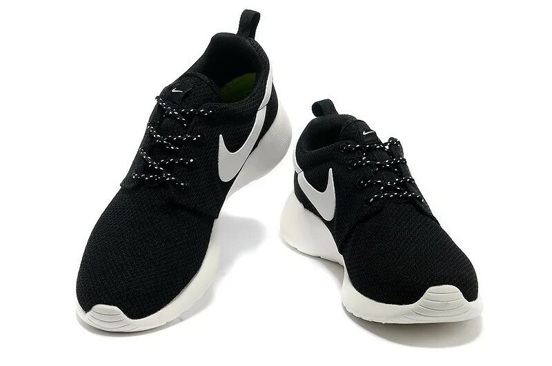 Рошераны найк. Nike Roshe Run белые. Кроссовки найк мужские черные с белой подошвой. Кроссы найк мужские черные с белой подошвой. Кроссовки с черными вставками