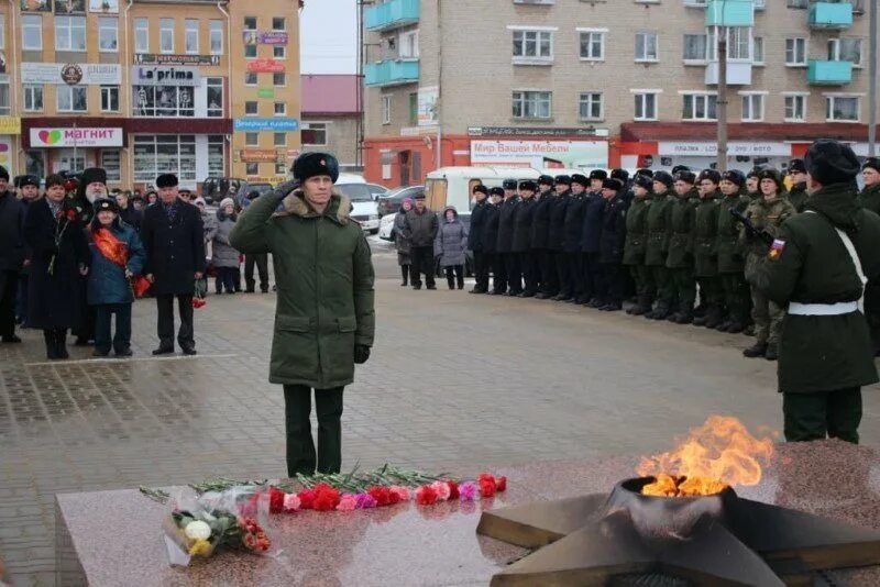 Вязьма от захватчиков. Митинг в Вязьме.