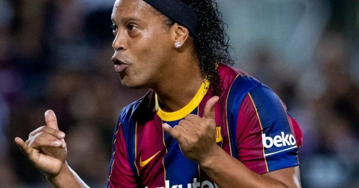 Как выглядит роналдиньо в 2025 ronaldinho Football is life, Soccer players, Ronaldinho gaúcho
