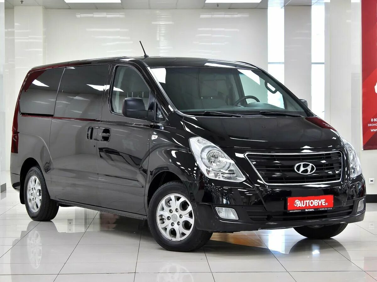 Новый микроавтобус хендай. Минивэн hyundai h1. хендай гранд старекс черный. хендай h1 2015. хендай эйч 1.