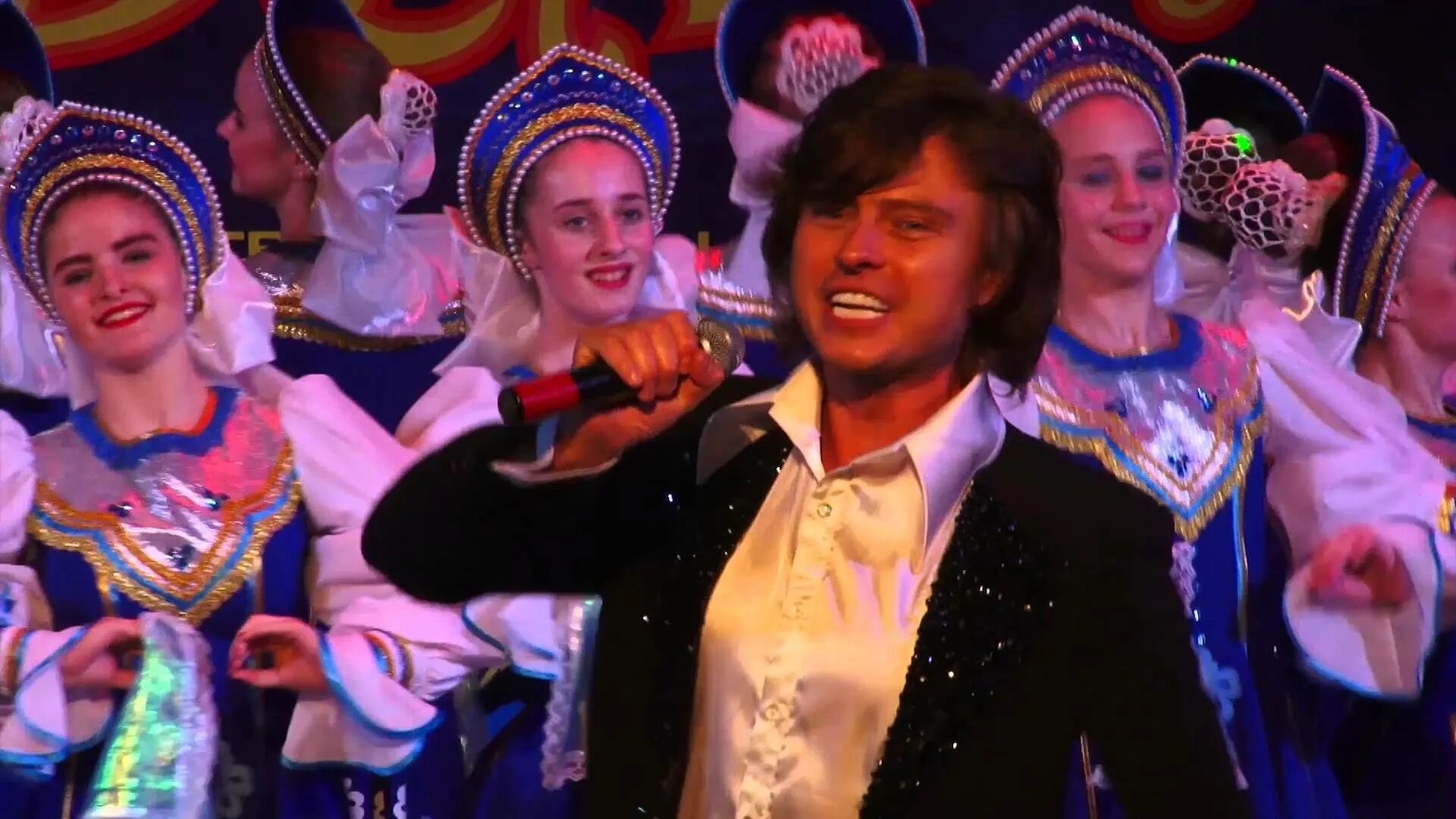 Песня как по горкам по горам. По горкам. Как по горкам по горам. Как по горкам по горам прохор шаляпин. Аквалоо прохор шаляпин.