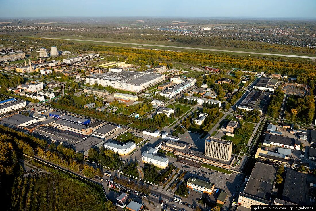 Завод нзхк. Завод кузьмина новосибирск. Металлургический комбинат в новосибирске. Новосибирский завод промышленного машиностроения. Завод имени чкалова новосибирск.