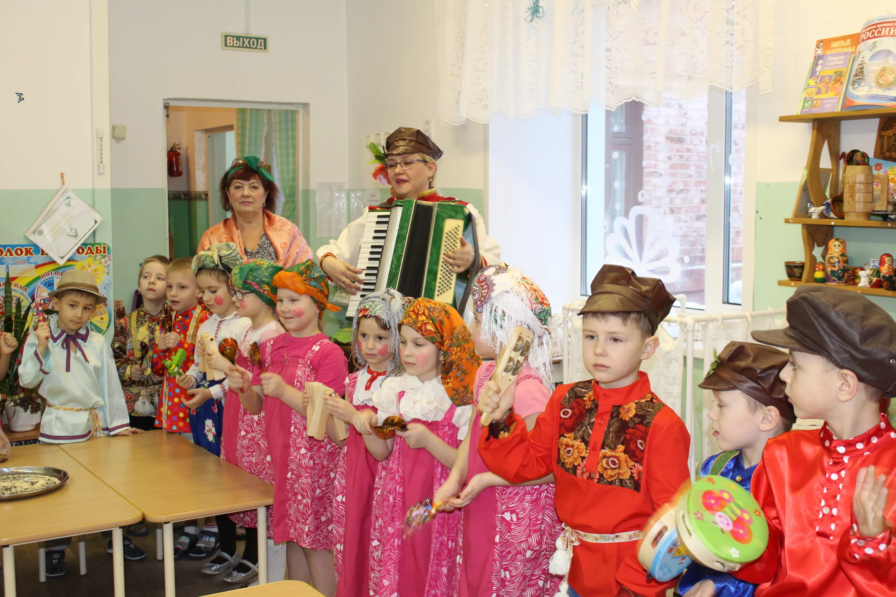 коляда на старый новый год. посевалки на новый год. открытки посевать на старый новый год. сеем веем посеваем со старым новым годом. стишки на старый новый год посевание.