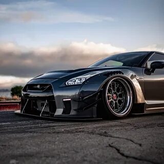 Liberty walk