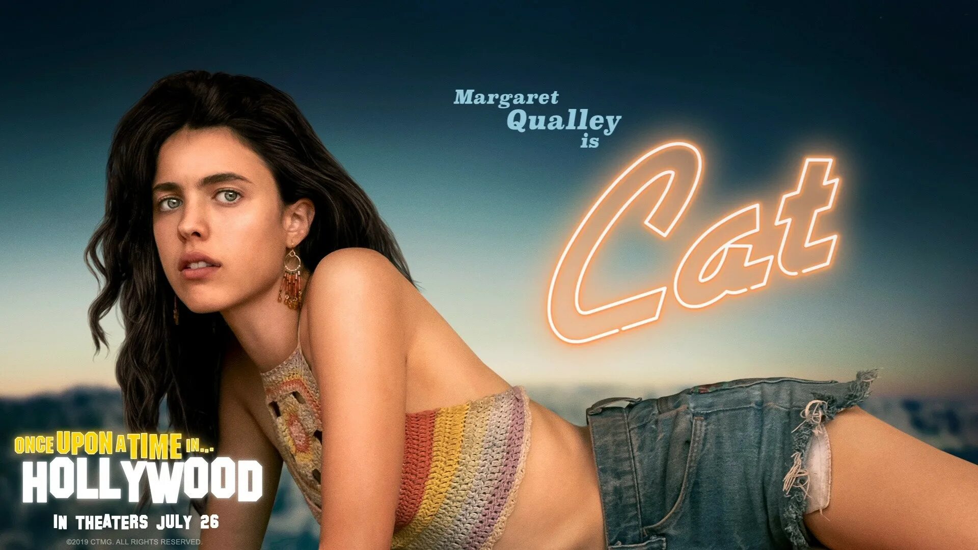 Once a cat. Margaret Qualley однажды в Голливуде.